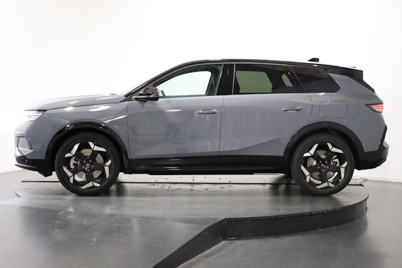 OPEL Grandland-e Ultimate AWD 1