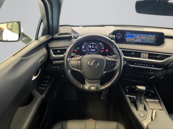 Vehicle image LEXUS UX