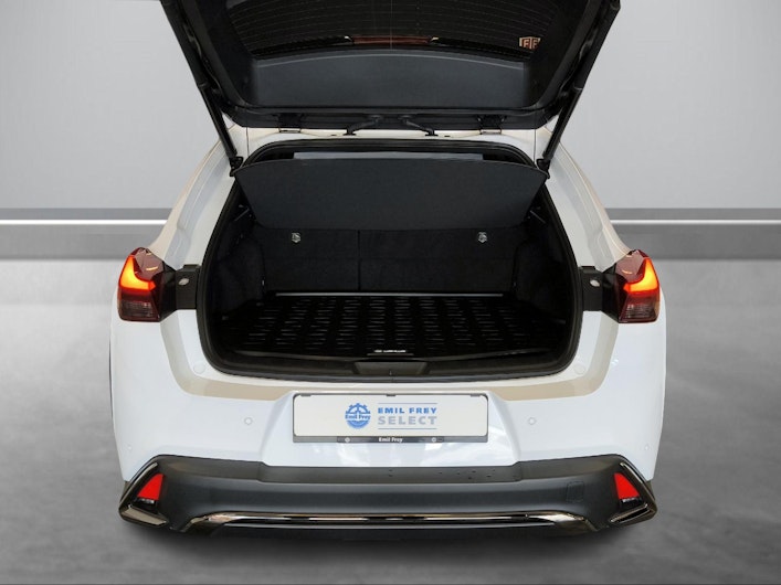 Vehicle image LEXUS UX