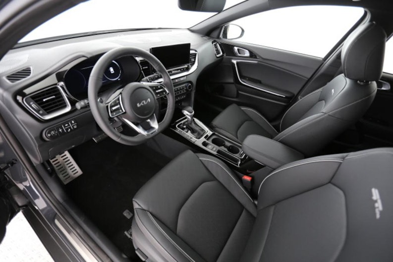 Vehicle image KIA CEED