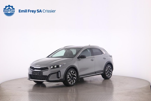 First vehicle image First vehicle image