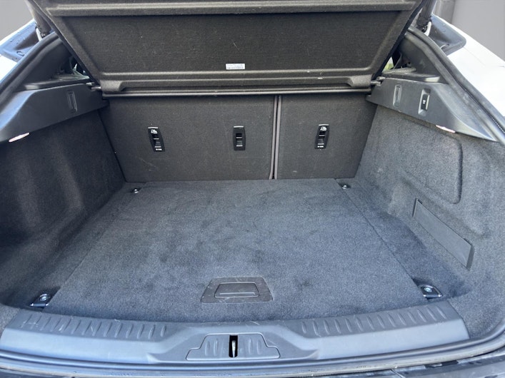 Vehicle image JAGUAR I-PACE