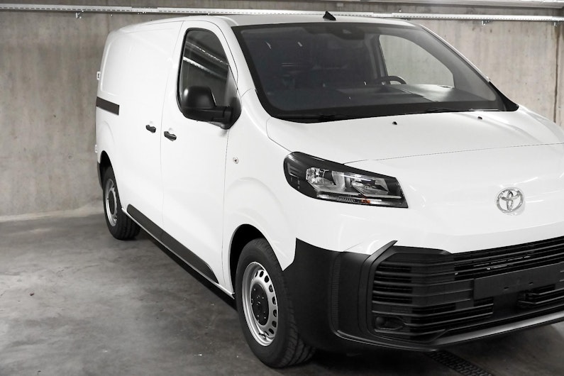 Vehicle image TOYOTA PROACE