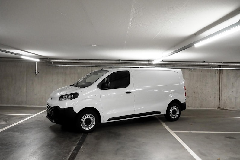 Vehicle image TOYOTA PROACE