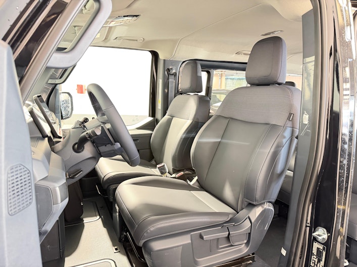 Vehicle image KIA PV5