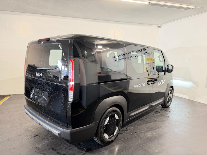 Vehicle image KIA PV5