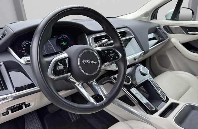 Vehicle image 7 Vehicle image 7