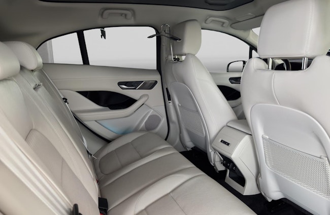 Vehicle image 15 Vehicle image 15