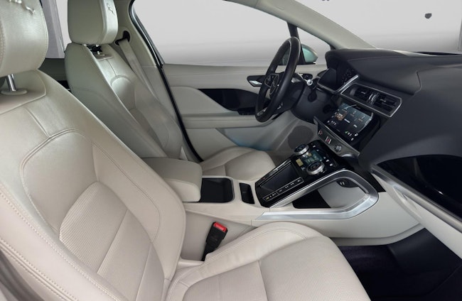 Vehicle image 14 Vehicle image 14