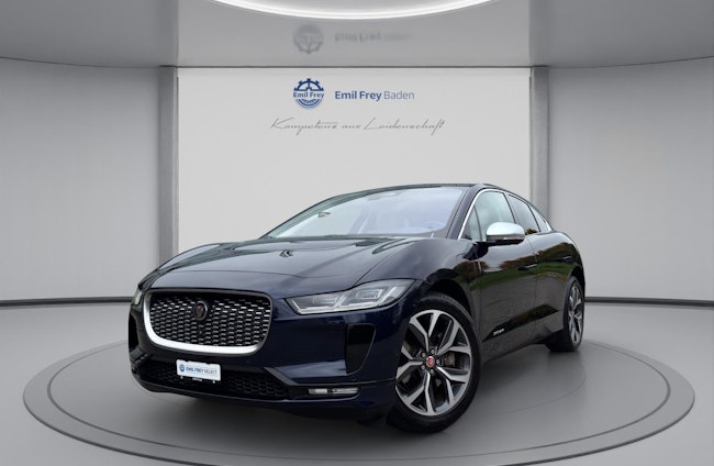 First vehicle image First vehicle image