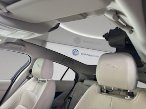 Vehicle image JAGUAR I-Pace EV400 SE AWD 1.99% Leasing