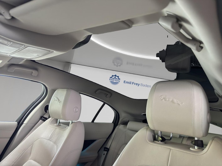 Vehicle image JAGUAR I-PACE