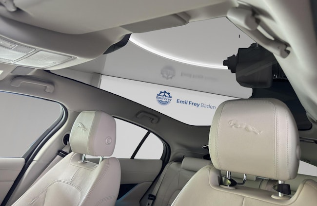 Vehicle image 18 Vehicle image 18