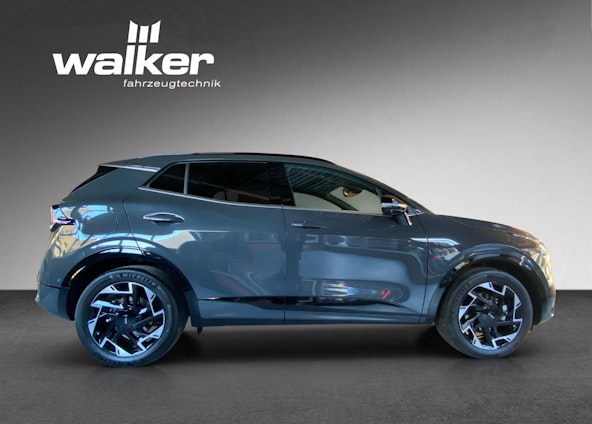 Vehicle image 19 Vehicle image 19