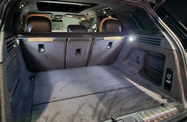 Vehicle image 3 Vehicle image 3