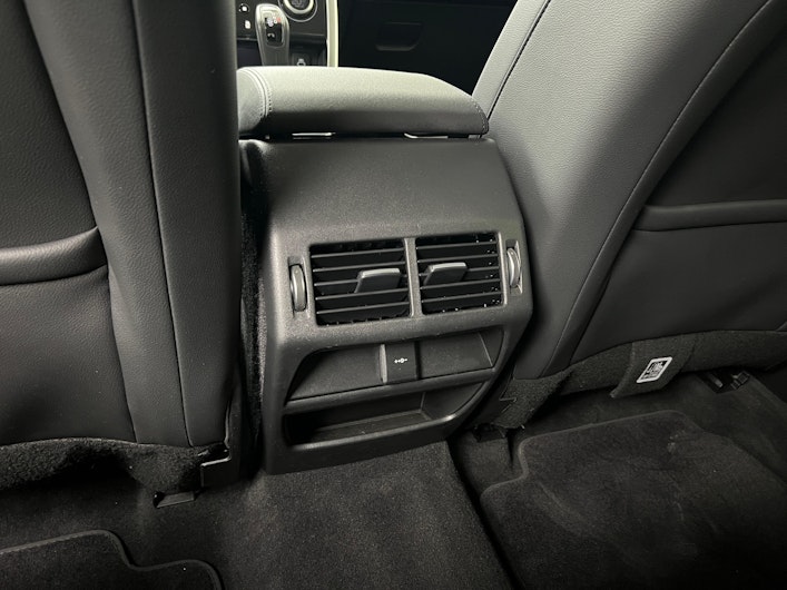 Vehicle image LAND ROVER DISCOVERY SPORT