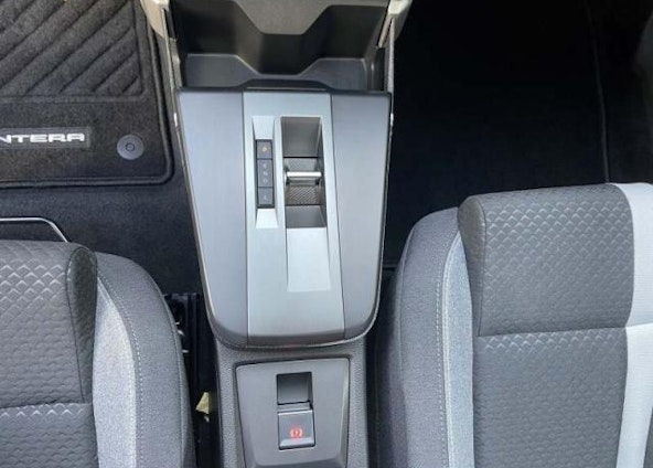 Vehicle image 11 Vehicle image 11