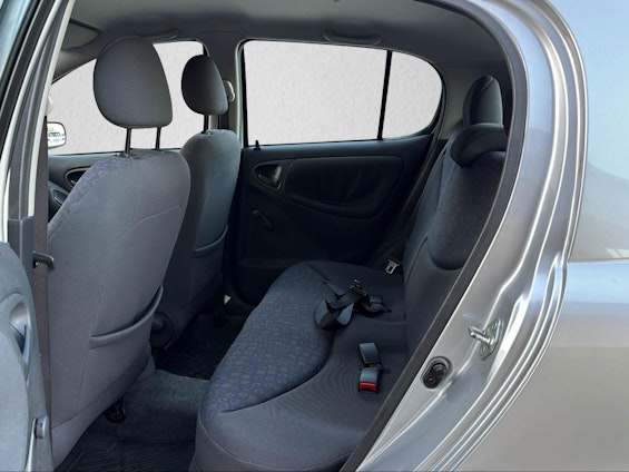 Vehicle image 11 Vehicle image 11