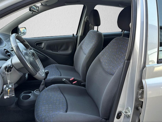 Vehicle image 2 Vehicle image 2