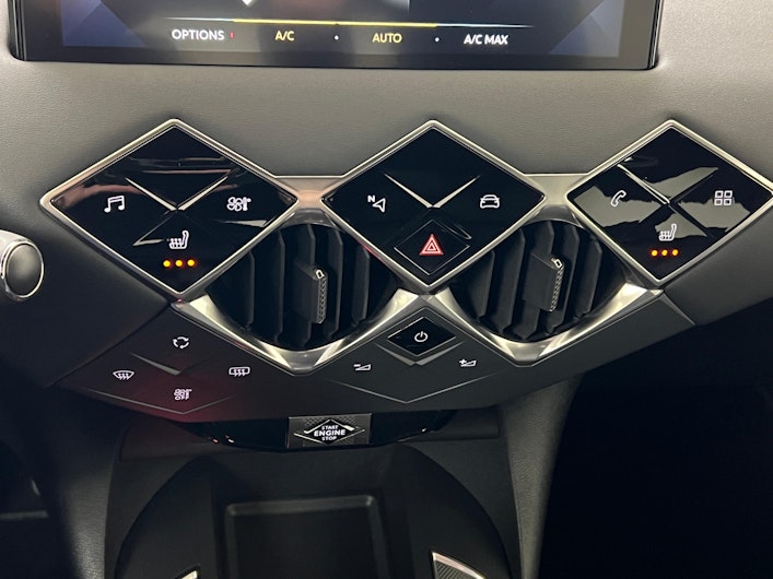 Vehicle image DS AUTOMOBILES DS3