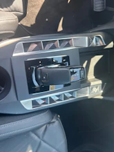 https://vehicle.imgix.net/4023002/d26b91a4-b170-4b95-a258-7fe24e695ddd.jpg