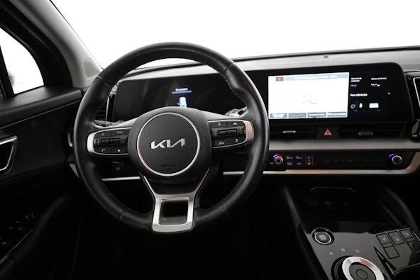 Vehicle image 5 Vehicle image 5