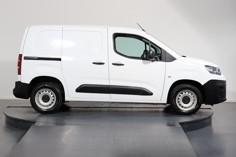 Vehicle image CITROEN BERLINGO