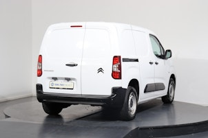 Vehicle image CITROEN Berlingo 650 M 1.2 PureTech 110 Club S/S
