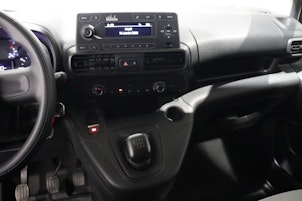 Vehicle image CITROEN Berlingo 650 M 1.2 PureTech 110 Club S/S