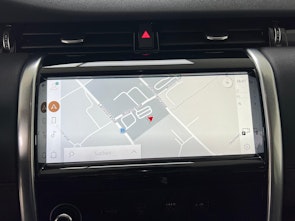 Vehicle image LAND ROVER Discovery Sport 2.0 SD4 200 SE