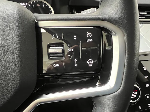Land Rover Discovery Sport 2.0 SD4 200 SE / Jetzt mit attraktivem 1.99% Leasing