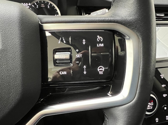 Vehicle image LAND ROVER DISCOVERY SPORT