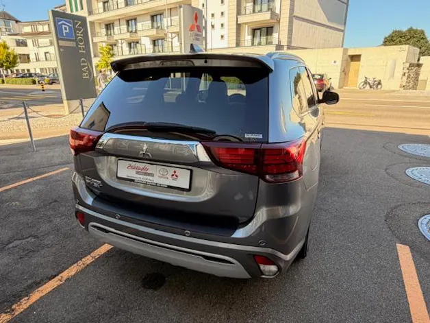 Mitsubishi Outlander 2.4 PHEV Diamond