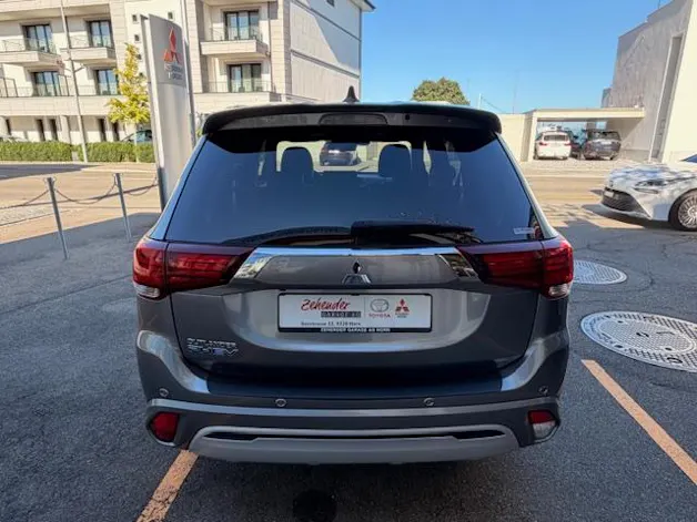 Mitsubishi Outlander 2.4 PHEV Diamond