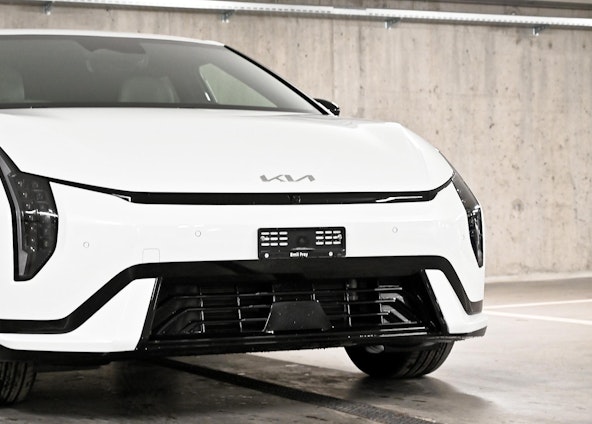 Vehicle image 3 Vehicle image 3