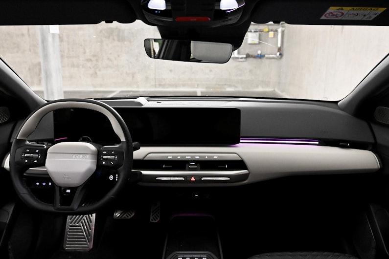 Vehicle image KIA EV4