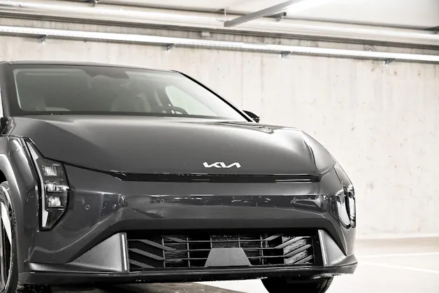 Kia EV4 81 kWh Earth