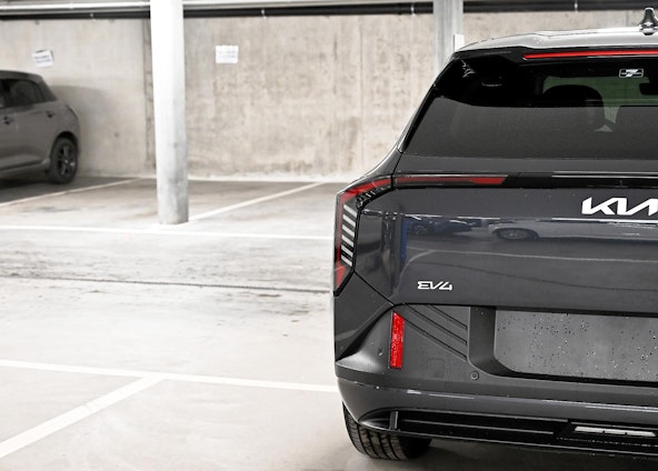 Vehicle image 11 Vehicle image 11