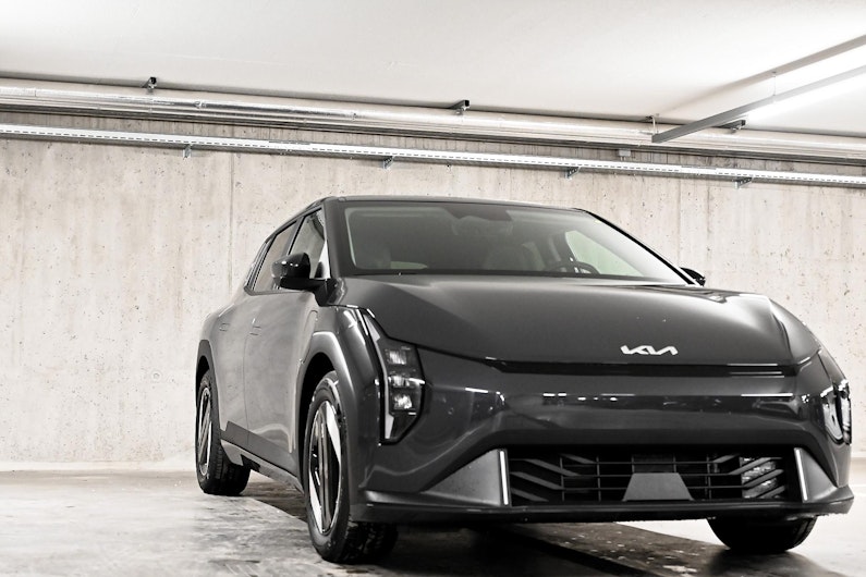 Vehicle image KIA EV4