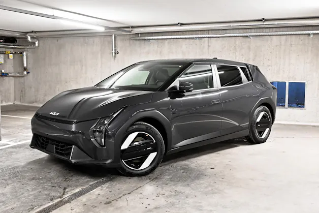 Kia EV4 81 kWh Earth