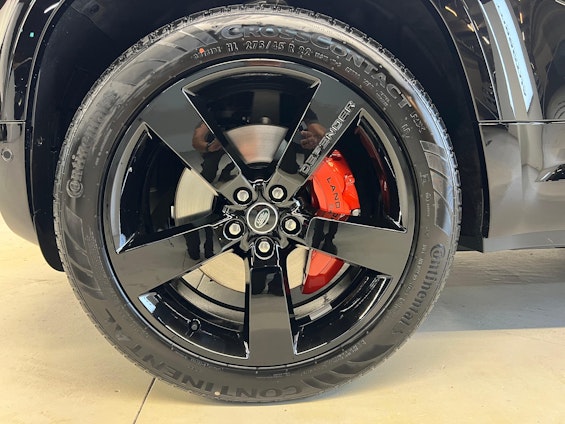 Vehicle image 10 Vehicle image 10