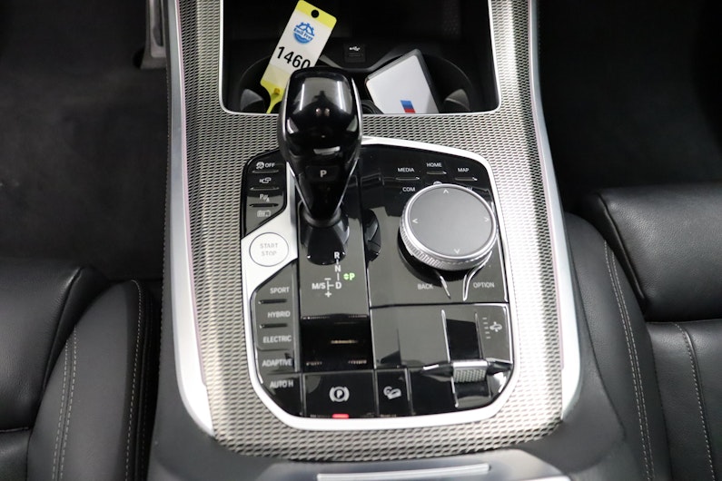 Vehicle image BMW X5