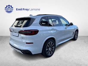 Vehicle image BMW X5 45e xDrive SAG