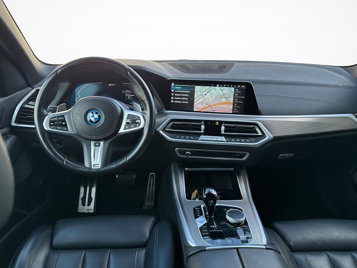 Vehicle image BMW X5