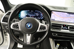 Vehicle image BMW X5 45e xDrive SAG