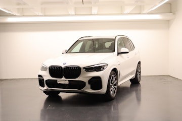 Vehicle image BMW X5 45e xDrive SAG