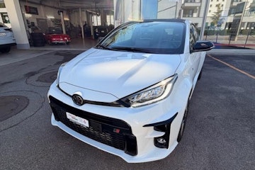 Vehicle image TOYOTA GR YARIS 0 Vehicle image TOYOTA GR YARIS 0