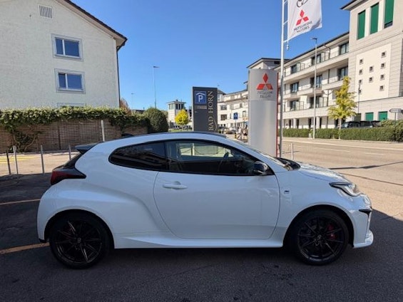 Vehicle image 5 Vehicle image 5