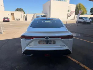 Toyota Mirai Fuel Cell Platinum