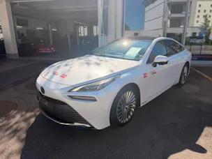 Toyota Mirai Fuel Cell Platinum